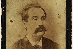 Mihai Eminescu en 1887 (Fuente: © Memorial Ipoteşti).