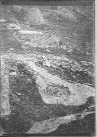 Fotografía de varios de los sepulcros descubiertos en Martiherrero.