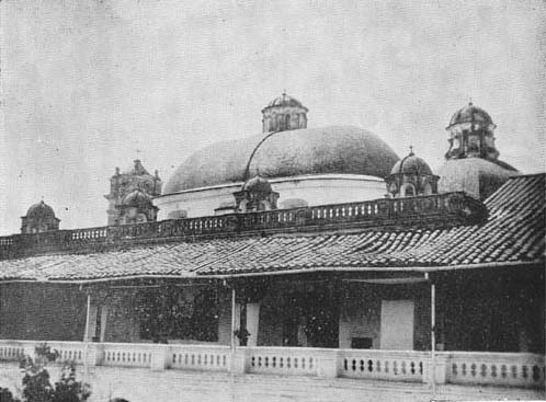 Gran cúpula del Templo de Santa Clara