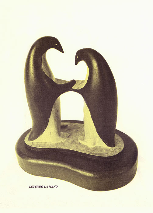 De la serie los Pingüinos del escultor Compostela