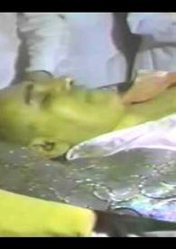 Portada:Imágenes de archivo sobre Monseñor Romero : 03. Ante el cadáver en la Policlínica de El Salvador. 24-3-1980