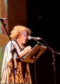 Más información sobre Nanas de la cebolla / voz Charo López ; piano Víctor Carbajo