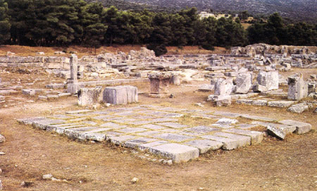 Ruinas del Templo de Asclepio en Epidauro (Pág. 81b)